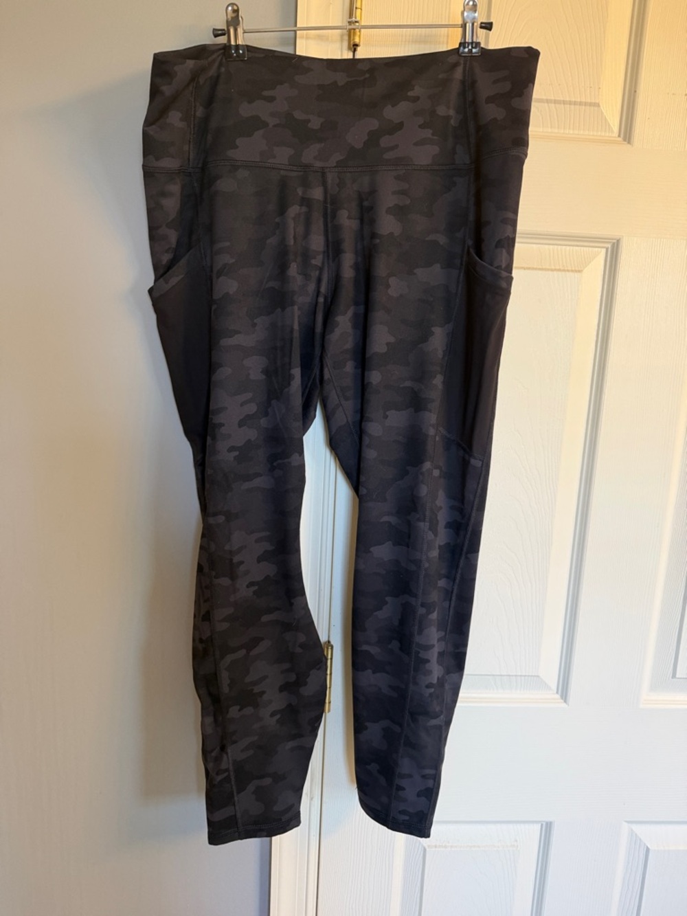 Fabletics Dark Black Camo PowerHold Leggings